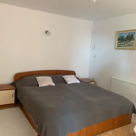 Ana Apartman Abbázia