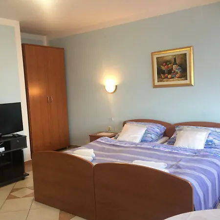 Ana Apartman