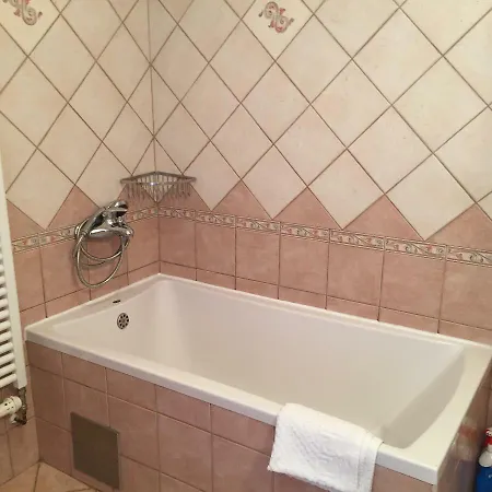 Ana Apartman Abbázia